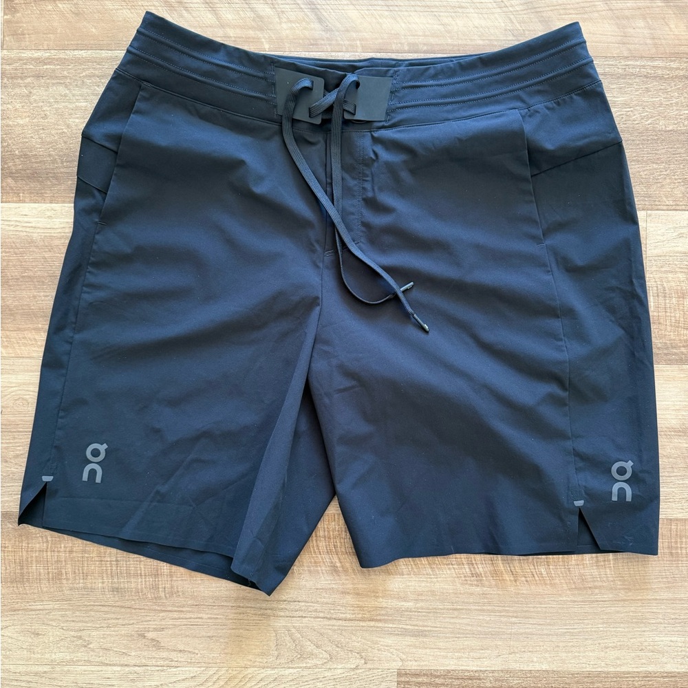 On Running Black Hybrid Men's Running Shorts